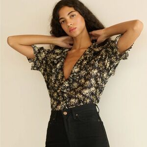 NWT DÔEN Henri Top in Noir Rosier Floral